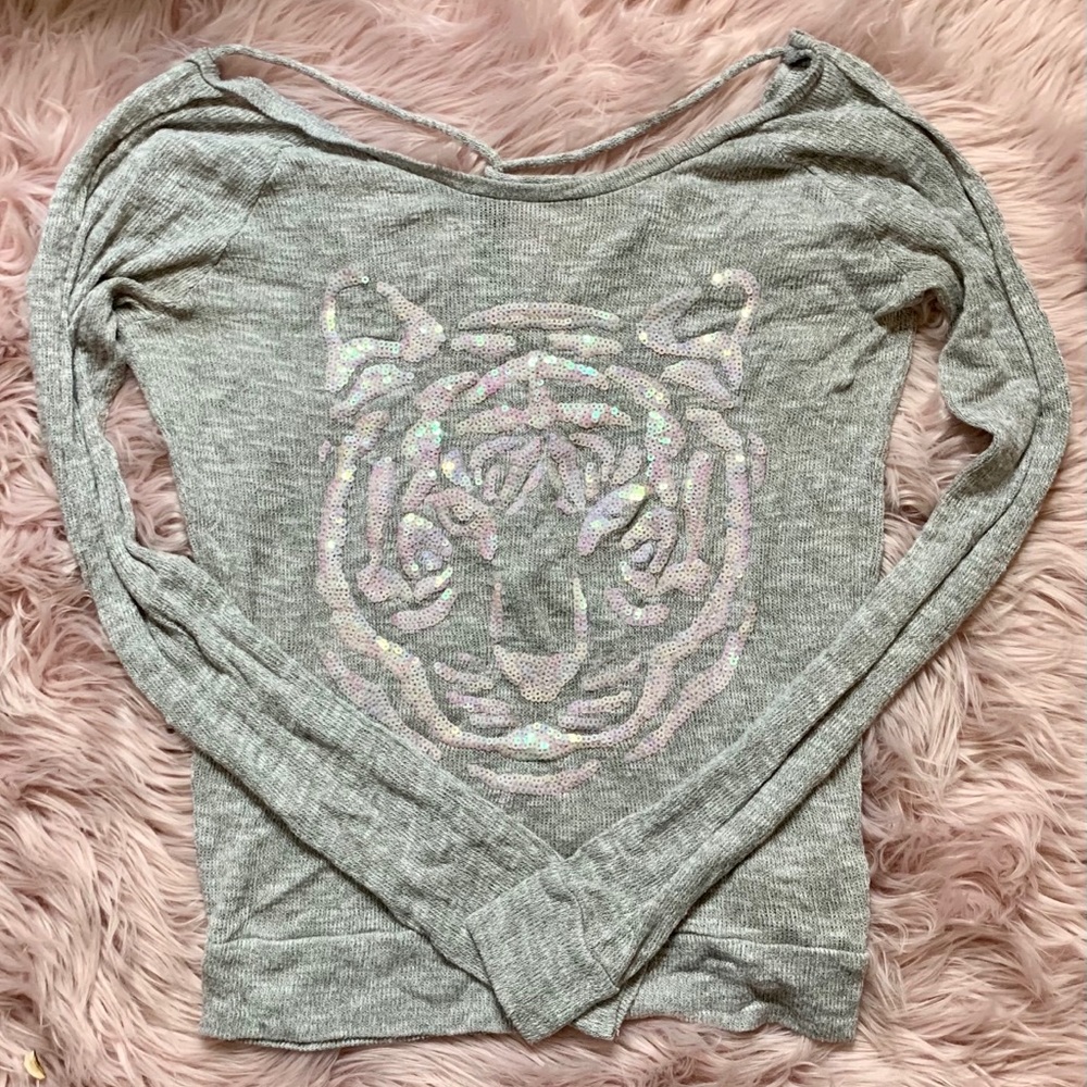 Aeropostale- Thin Long Sleeve Sweater